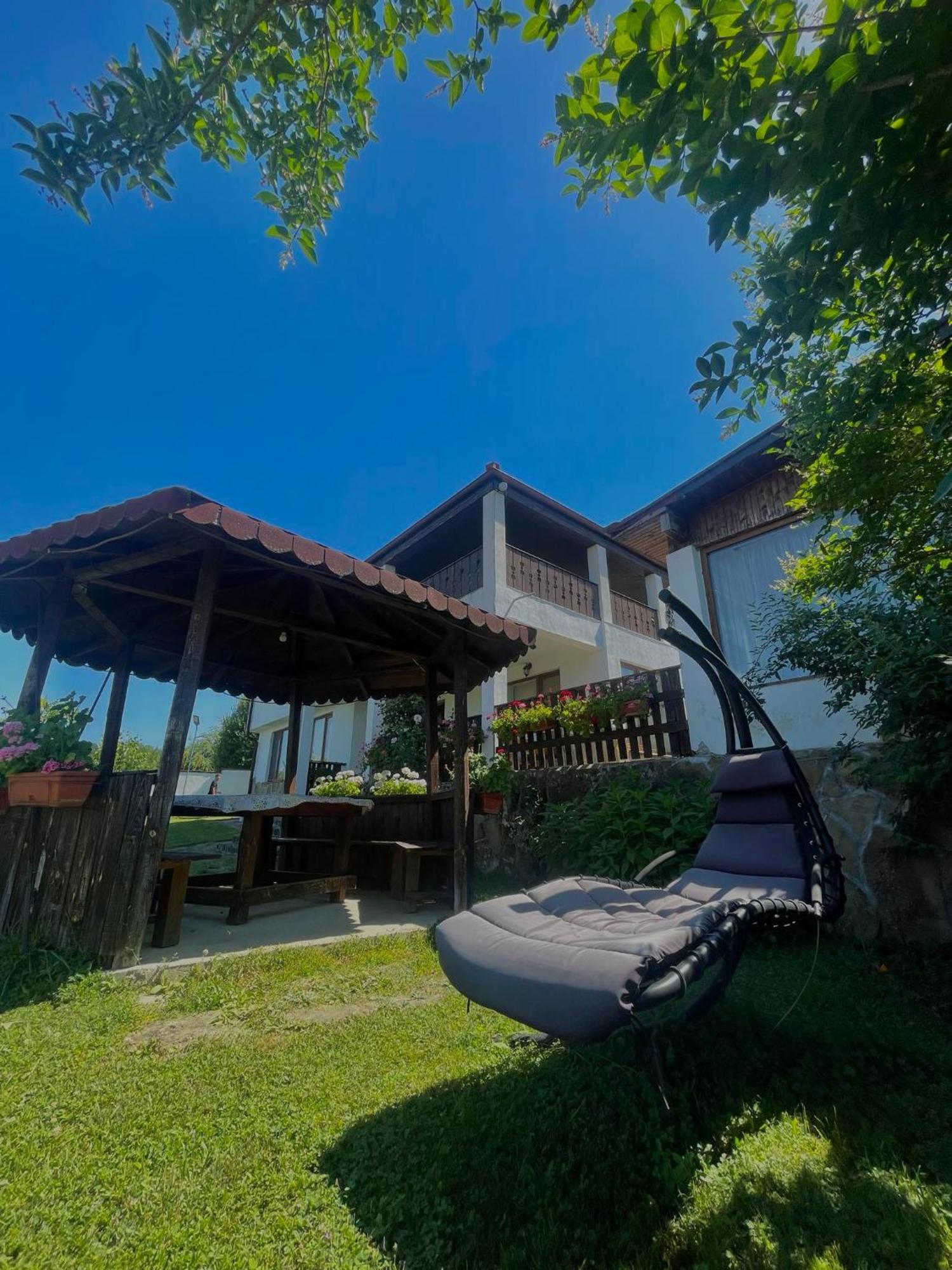 Bachvarovi Villas ตริยาฟนา ภายนอก รูปภาพ